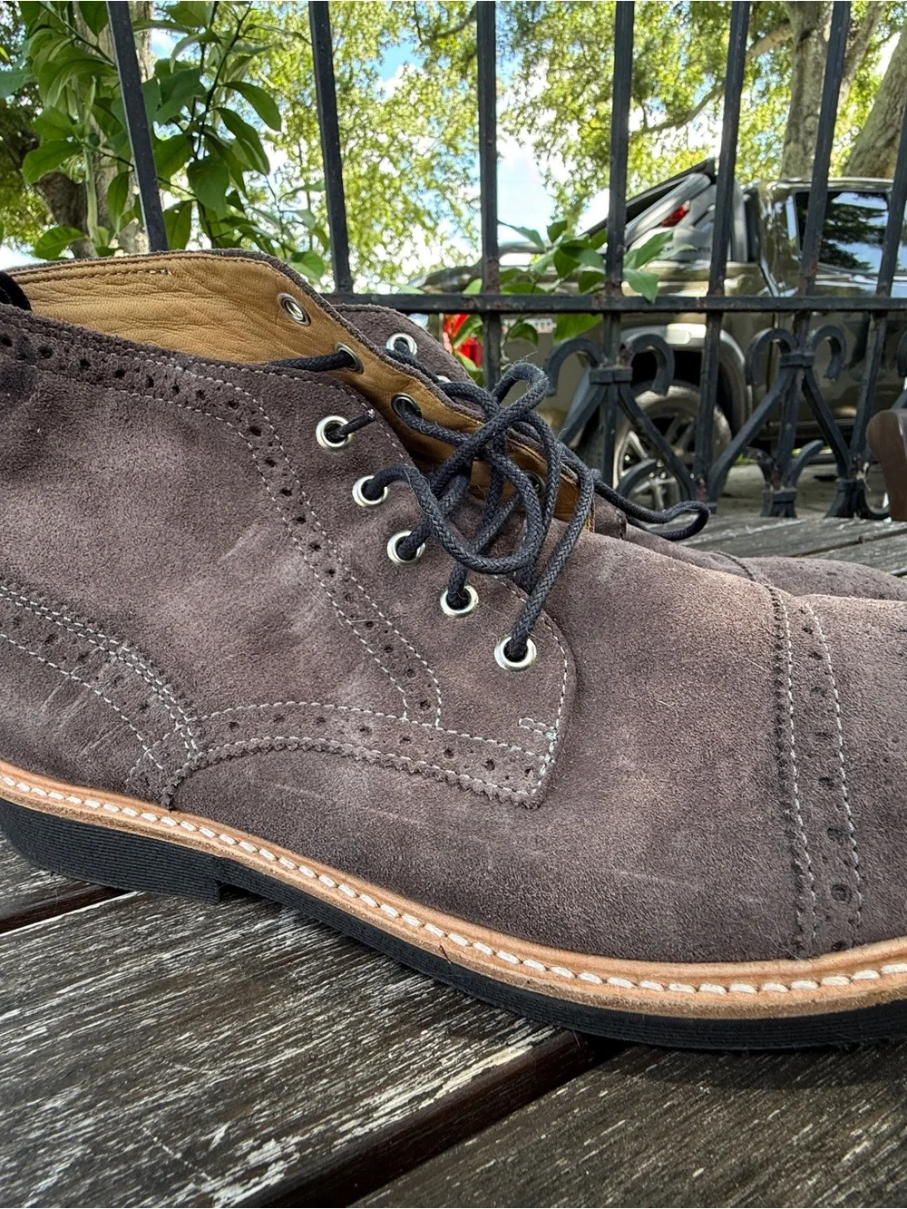 N/A classic wingtip